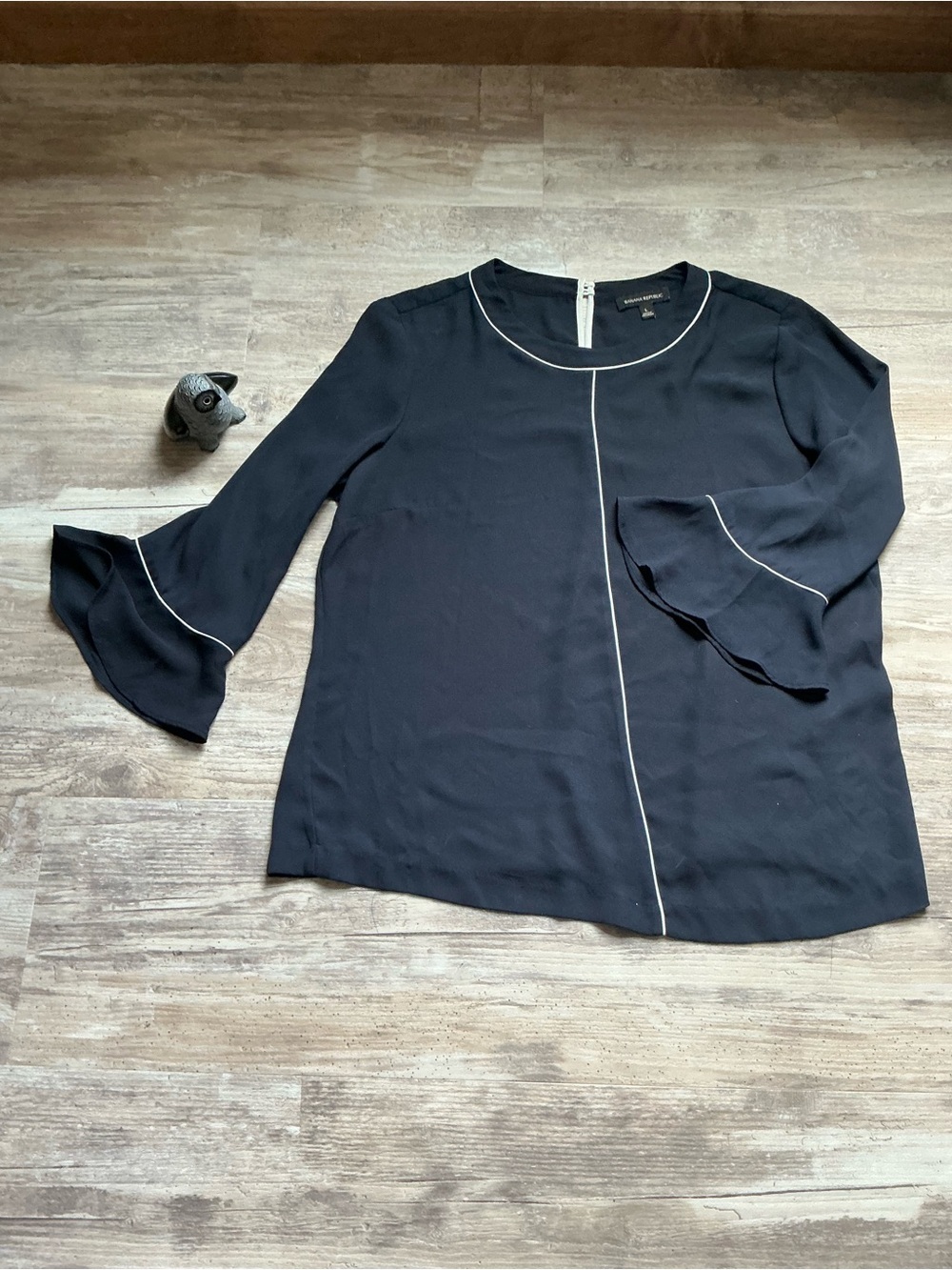 Banana Republic Navy Blouse with White Piping and Flounce Sleeves